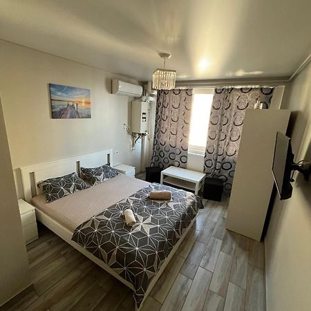 Ceronav Portului Studio Galati  Bagian luar foto